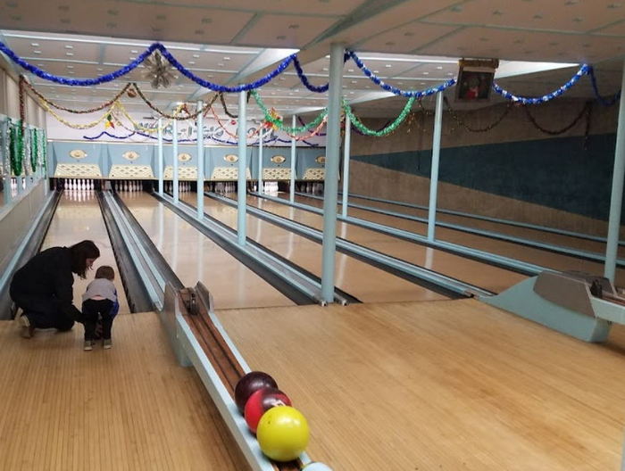 Whirl-I-Gig Bowling - Recent As Of 2022 (newer photo)